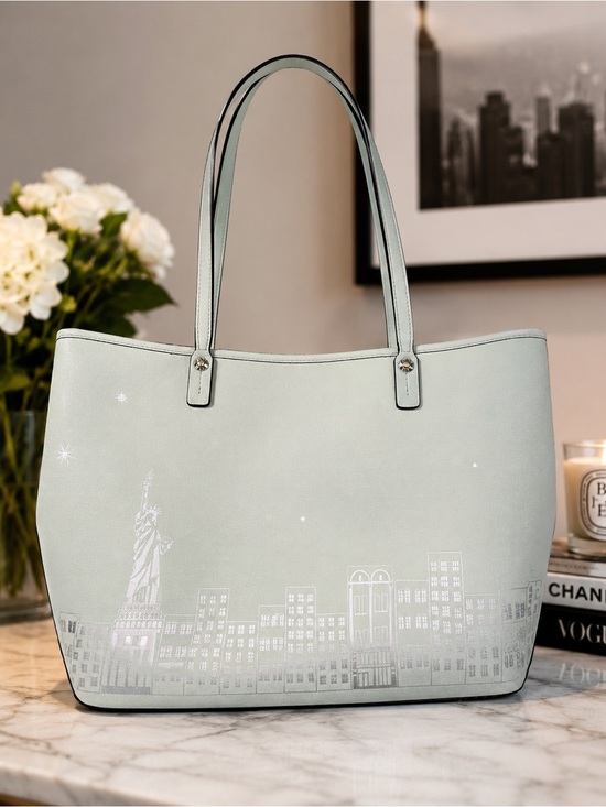 henri bendel Handbags - Henri Bendel EUC Sea Foam Sage West 57th NYC Skyline Tote; Rare Vaulted